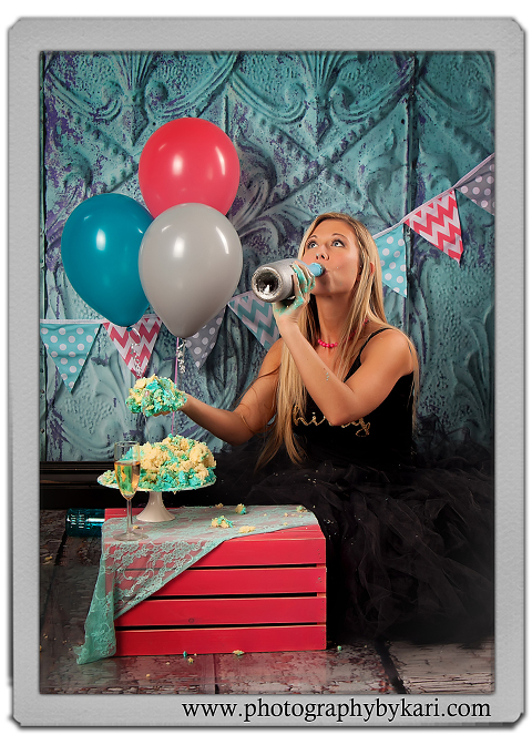 SE-MN-Adult-Cake-Smash-Portrait-Photographer10