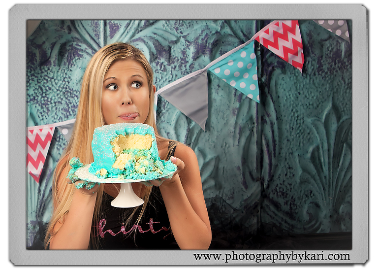 SE-MN-Adult-Cake-Smash-Portrait-Photographer5