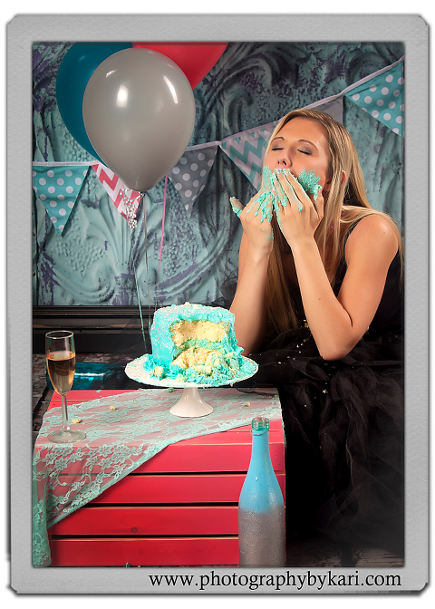 SE-MN-Adult-Cake-Smash-Portrait-Photographer8