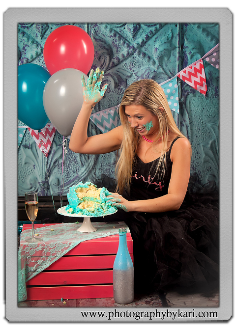 SE-MN-Adult-Cake-Smash-Portrait-Photographer9