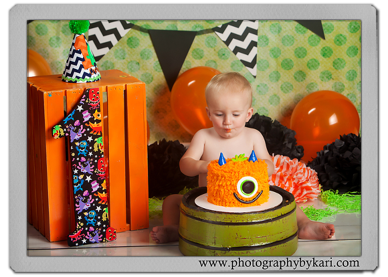 SE-MN-One-year-old-cake-smash-portrait-photographer5