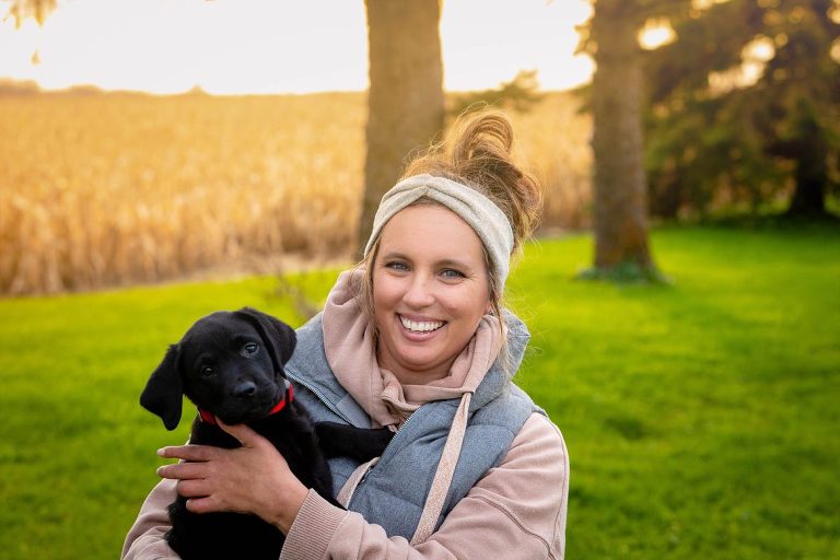 SE MN Black Labrador dog portrait with Kari McGill