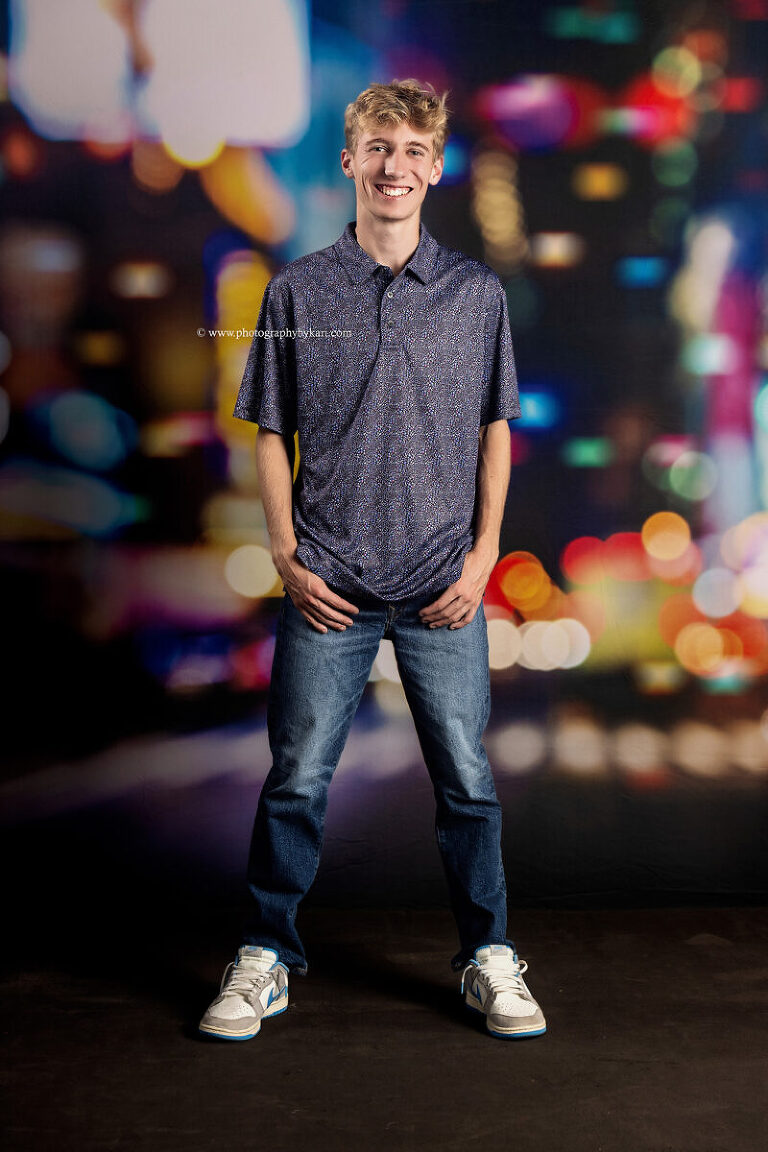 Senior photo of Class of 2025 student taken in Spring Valley MN studio